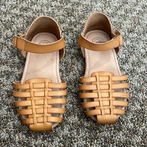 Girls tan leather sandals